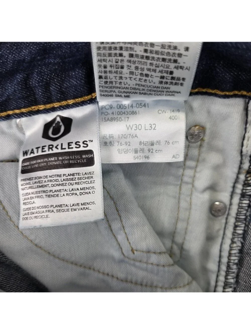 Levi's 514 Jeans Mens 30x32 Straight Blue Medium Wash Denim Regular Fit